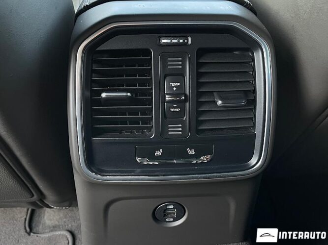 Porsche Macan 54 porsche Macan 2018