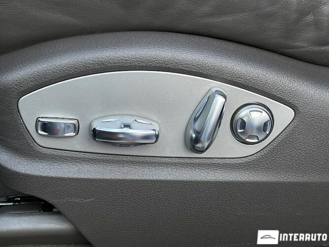 Porsche Macan 51 porsche Macan 2018