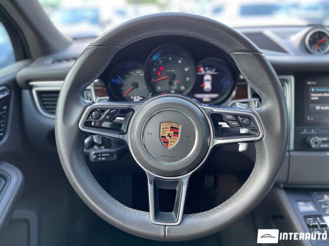Porsche Macan 40 porsche Macan 2018