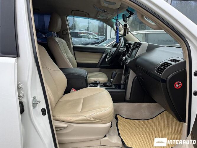 toyota Land Cruiser Prado 2010