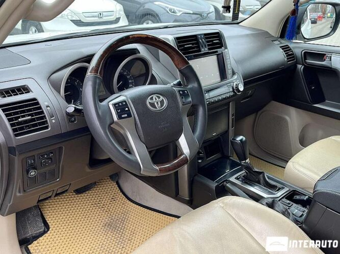toyota Land Cruiser Prado 2010