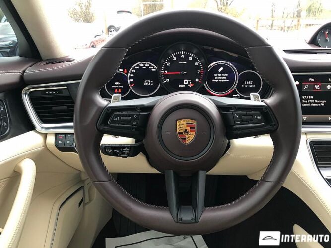porsche Panamera 4 2022