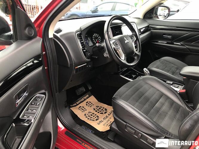 mitsubishi Outlander 2021