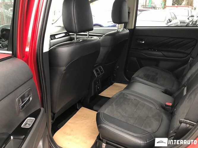 mitsubishi Outlander 2021