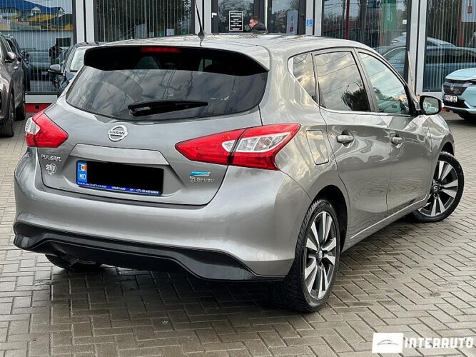 nissan Pulsar 2016
