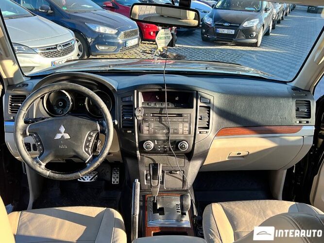 mitsubishi Pajero 2009