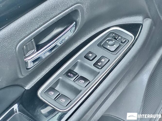 mitsubishi Outlander 2015