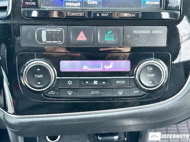 mitsubishi Outlander 2015