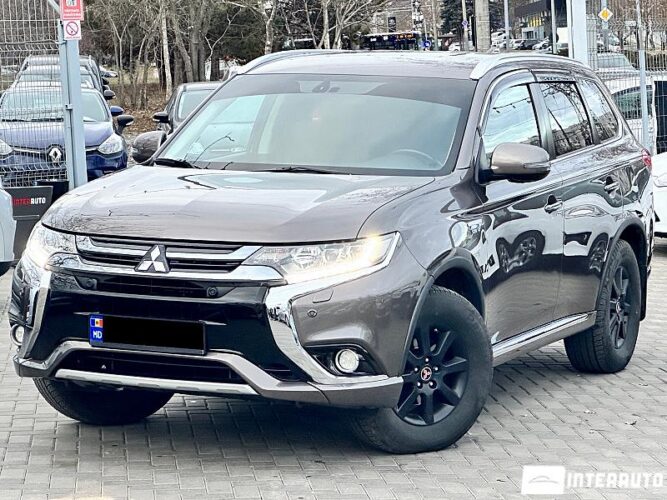mitsubishi Outlander 2015
