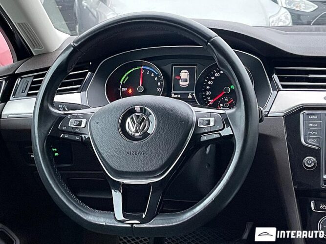 volkswagen Passat GTE 2016