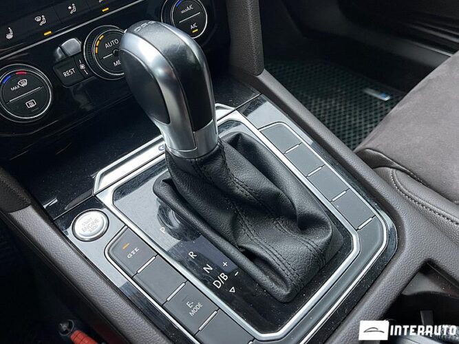 volkswagen Passat GTE 2016