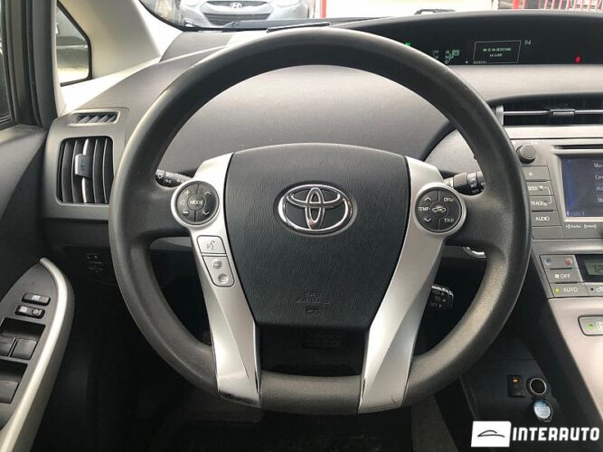 toyota Prius 2012