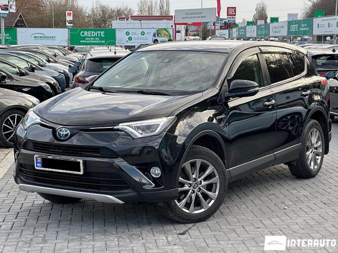 Toyota Rav-4 2018 doar la InterAuto