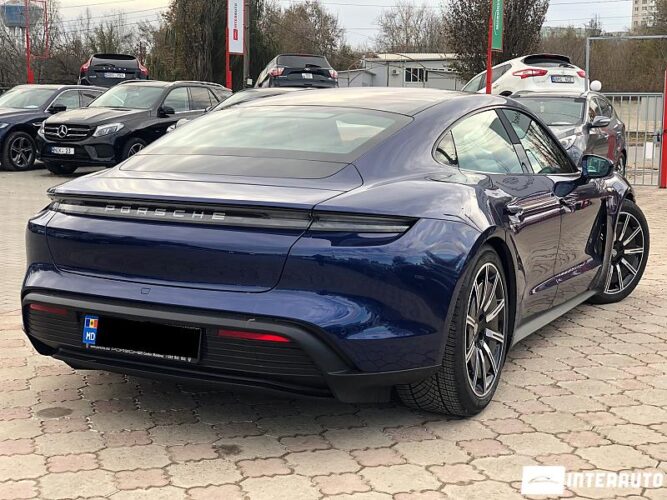 porsche Taycan 4S 2022