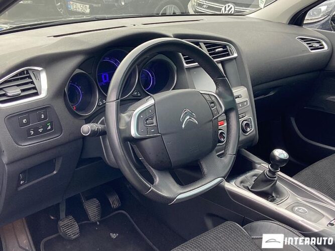 Citroen C4 40 citroen C4 2017