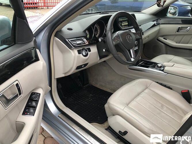 Mercedes E 300h 35 mercedes E 300h 2013