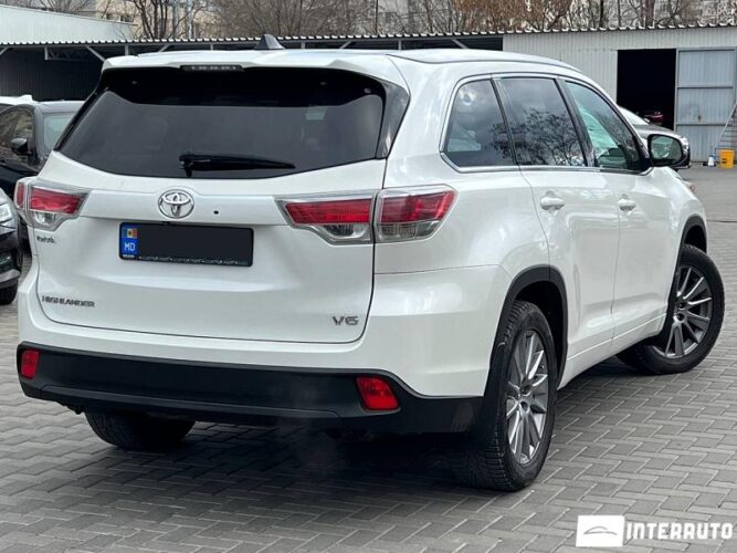 toyota Highlander 2014