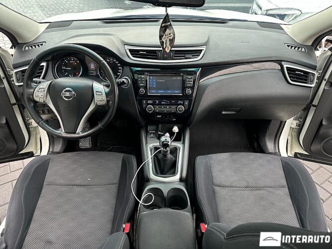 Nissan Qashqai 39 nissan Qashqai 2015