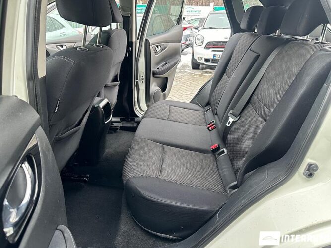 Nissan Qashqai 49 nissan Qashqai 2015