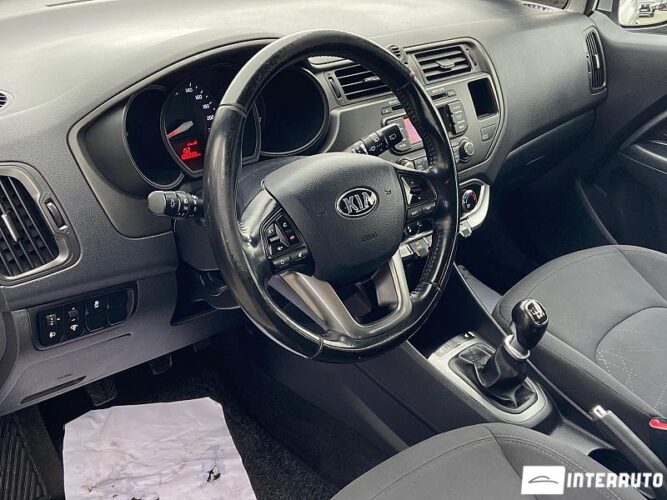 kia Rio 2013