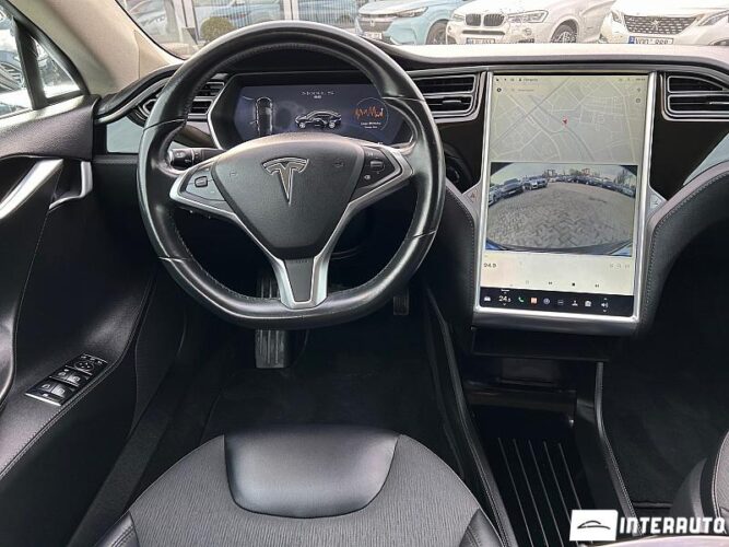 tesla Model S 2014