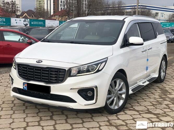 Kia Carnival 2019 doar la InterAuto