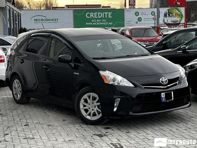 toyota Prius Plus / V 2012