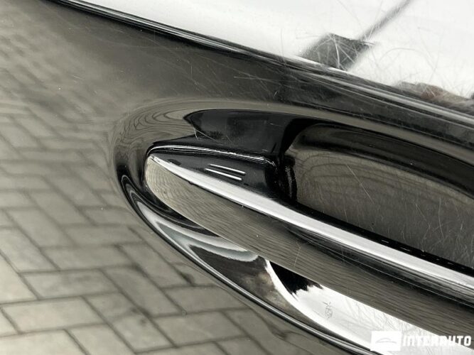 toyota Prius Plus / V 2012