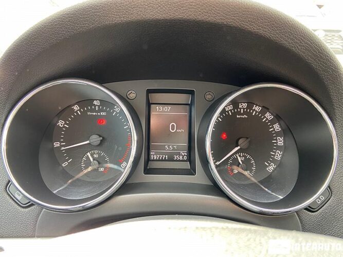 Skoda Yeti 38 skoda Yeti 2013