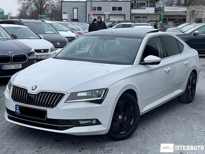 Skoda Superb 2018 doar la InterAuto