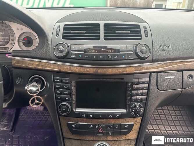 Mercedes E 320 42 mercedes E 320 2007