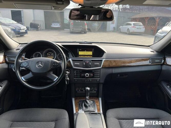 mercedes E 200 2011