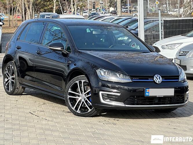 Volkswagen Golf GTE 2015 doar la InterAuto