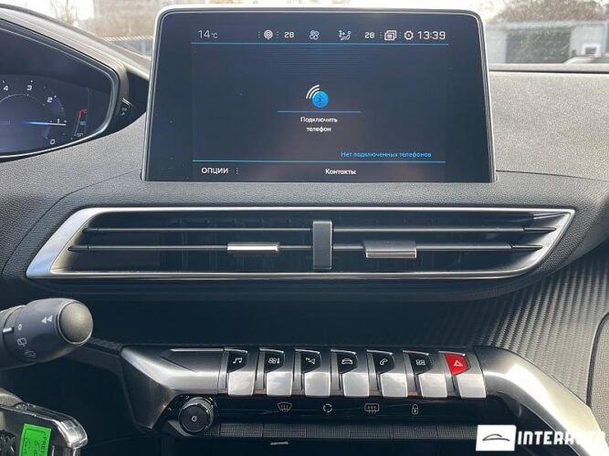 Peugeot 5008 37 peugeot 5008 2018