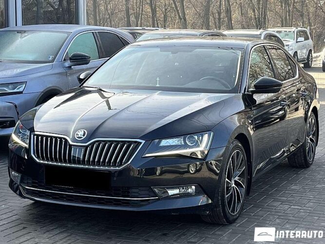 Skoda Superb 2018 doar la InterAuto