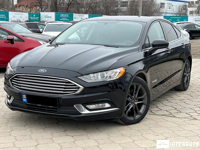 Ford Fusion 2017 doar la InterAuto