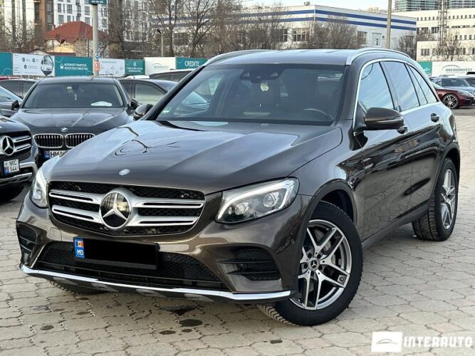 Mercedes GLC 250 2017 doar la InterAuto
