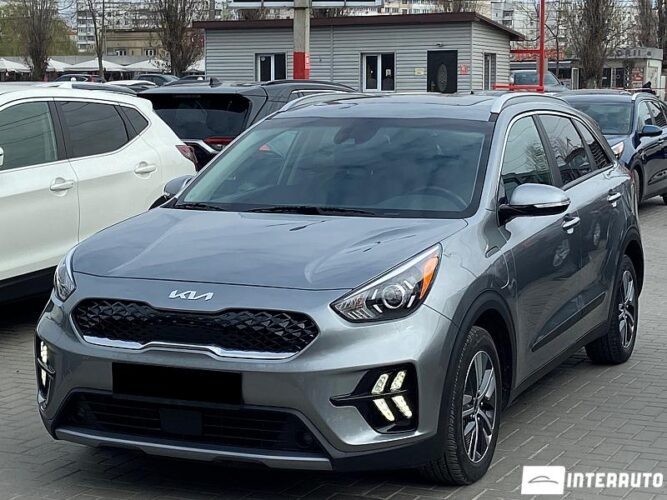 Kia Niro 2022 doar la InterAuto