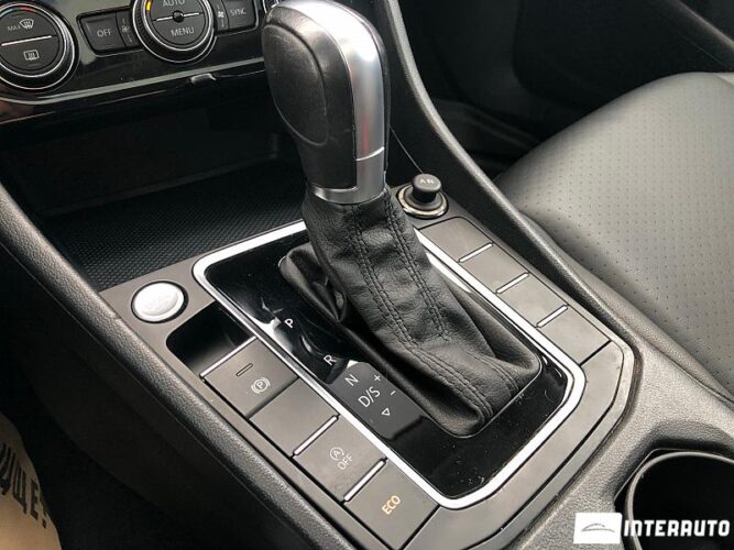 volkswagen Jetta 2019