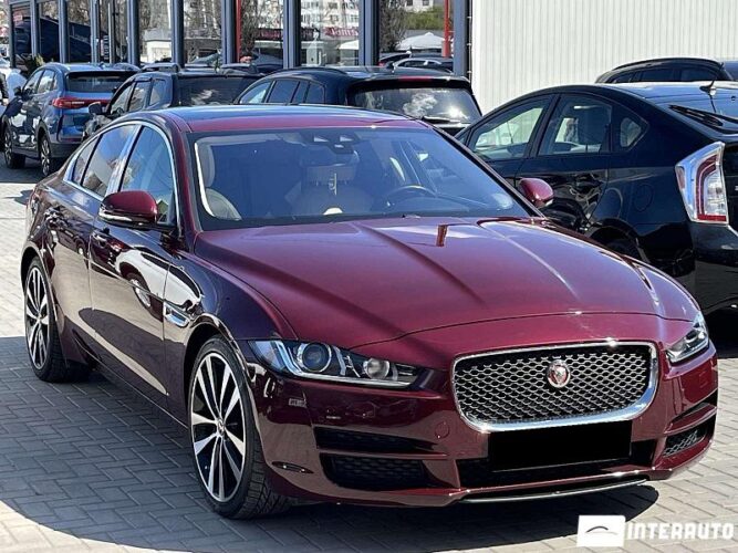 jaguar XE 2016
