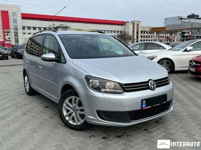 volkswagen Touran 2012