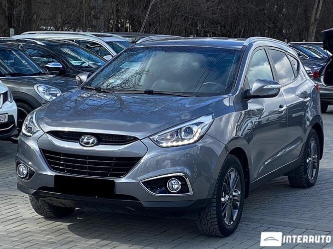 Hyundai Tucson 2014 doar la InterAuto