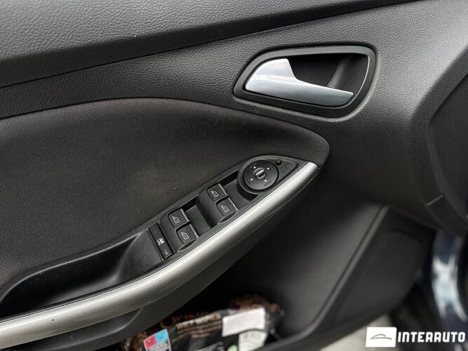 Ford Focus 34 ford Focus 2013