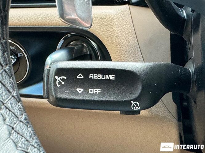 Porsche Macan 54 porsche Macan 2019