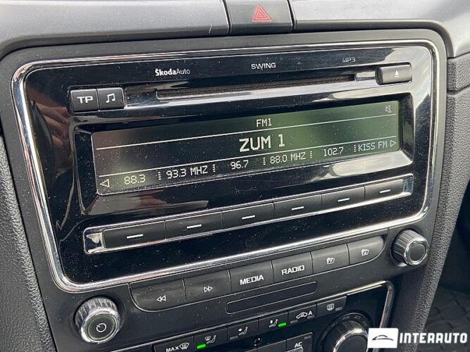 Skoda Superb 39 skoda Superb 2009