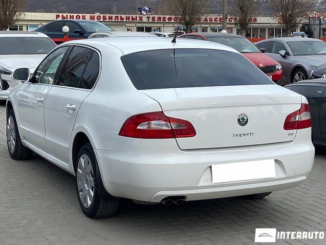 Skoda Superb 30 skoda Superb 2009