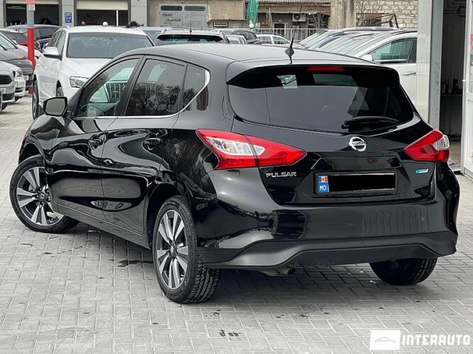 nissan Pulsar 2014