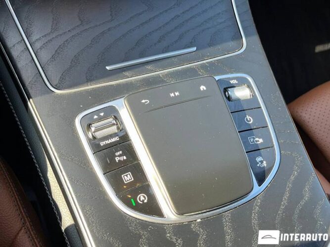 Mercedes GLC 220d Coupe 39 mercedes GLC 220d Coupe 2020