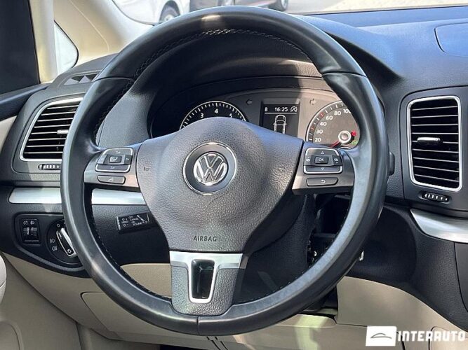 volkswagen Sharan 2011