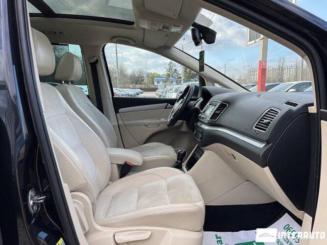 volkswagen Sharan 2011